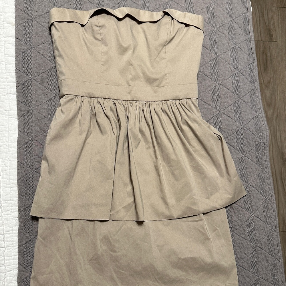BCBG strapless peplum dress sz 2